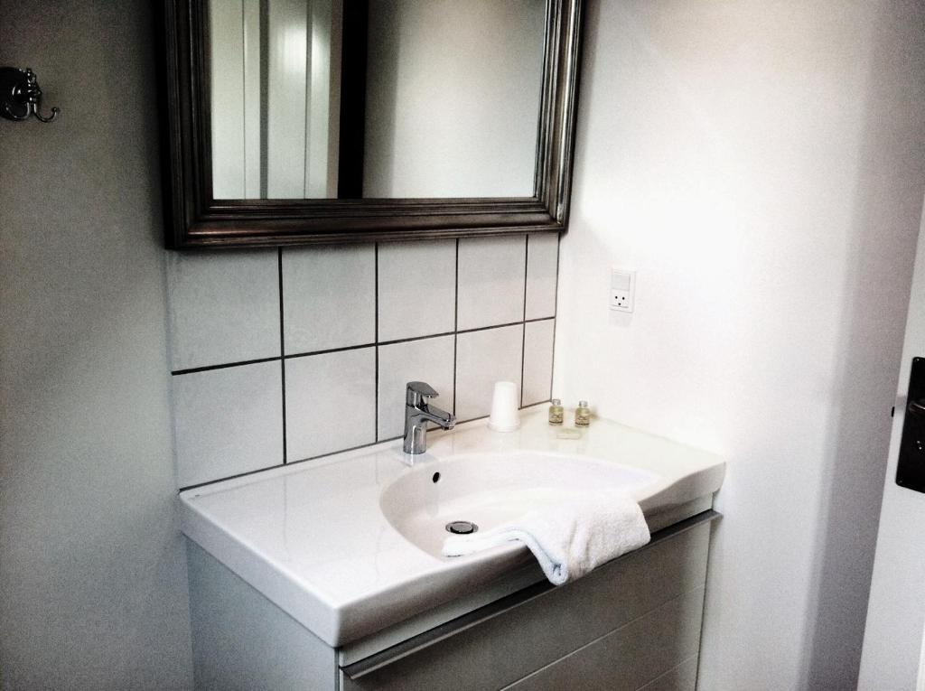 Fangel Kro & Hotel Bellinge Pokoj fotografie
